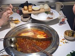 -老房老舍重庆火锅(假日城市店)