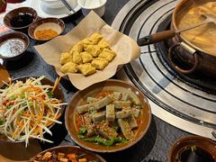 -阿山卓·野生菌火锅·纳西火塘烤肉