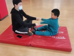 -悦动体能篮球羽毛球网球(三里河店)