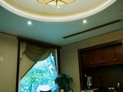 包厢-御花园·粤菜·海鲜火锅(中山公园店)