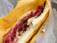 腊牛肉夹馍-杨天玉腊牛羊肉店