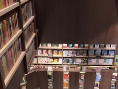 -钟书阁(群光广场店)