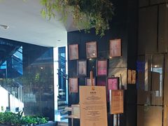 -唐拉雅秀酒店-西锦汇空中BBQ·思创餐厅