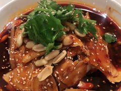 -万重锦·人文川菜馆(骡马市店)