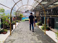 -冰冰龙虾·江湖菜·花园江景餐厅