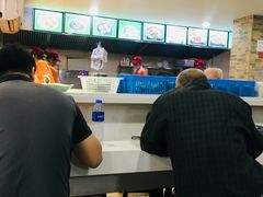-老新隆牛肉锅贴(新街口店)