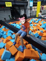 -蹦贝运动中心·蹦床·攀岩·闯关(龙岗店)