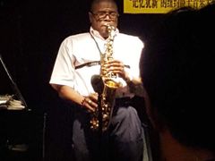 -东岸Cafe 爵士俱乐部