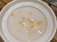 -香山湖家家宴(中山陵店)