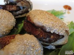 香煎鹅肝68/4枚-北京王府井希尔顿酒店·秦唐中餐厅Chynna