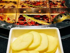 -井格重庆火锅(西直门凯德Mall店)