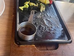 -必胜客(新中纬店)