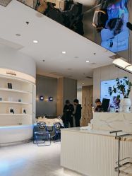 -PE SALON