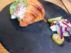 -HIGH FIVE哈福手工汉堡(桂林路店)