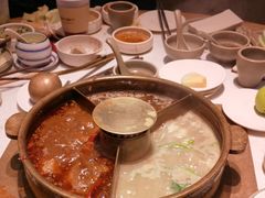 -巴奴毛肚火锅概念餐厅
