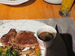 -四月吧餐厅(正阳步行街店)