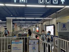 -人民广场(地铁站)