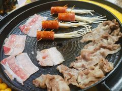 -三国惹火烤肉·中日韩烤肉集合店(百草路店)