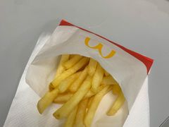 -麦当劳(徐汇漕溪北路百脑汇店)