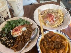 -CowCow其其·牛杂咖啡公司(六运店)