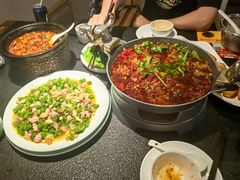 -万重锦·人文川菜馆(骡马市店)