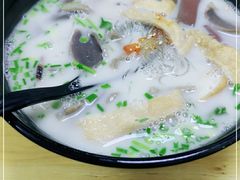 -津津老鸭粉丝馆(正东路店)