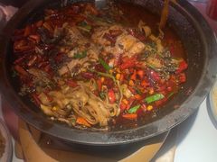 -鸣记脆皮烤鱼·海鲜烤鱼(三八广场店)