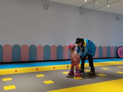 -米高轮滑·自由式轮滑·速桩·滑板(锦辉店)