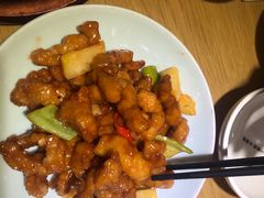 菠萝估老肉-吕氏疙瘩汤·海鲜新鲁菜(凯德mall新都心店)