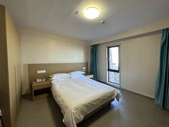 -黄山光明顶山庄