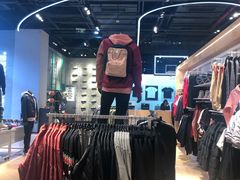 -NIKE KICKS LOUNGE体验店(北京新中关店)