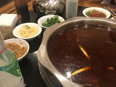 -冯记香辣兔火锅(茶店子总店)