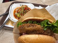 安格斯牛肉芝士堡-魏家凉皮(博水商务大厦店)