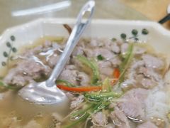 -正宗鸡饭粤香酒家(朱村店)