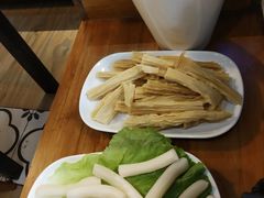 -牛缘村·贵州黄牛肉火锅(西善桥店)