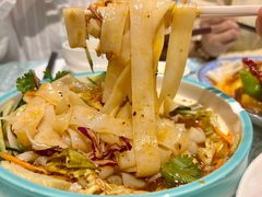 -巴扎美食·新疆菜·西域歌舞表演餐厅(新疆大厦店)