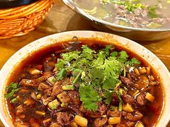 -杨三孃跷脚牛肉(美洲花园店)
