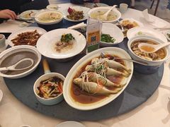 -满江红四季餐厅 · 国家五钻级酒家(新纪元大酒店店)