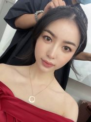 -艾米丽婚纱礼服