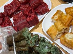 -李与白包子铺(桐梓林店)