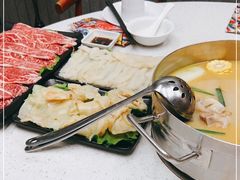 -肥仔文澳门猪骨煲(南京西路店)