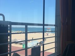 -海天一色海景自助餐厅(西港花园店)