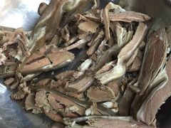 -老石黑山羊毛驴肉火锅(金凯广场店)