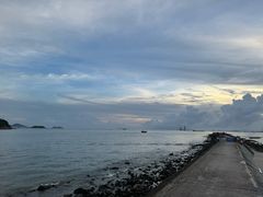 -双月湾情人堤