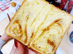 焦糖巴旦木吐司-爸爸糖吐司面包(保定未来石万达广场店)