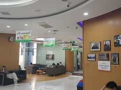 -雅悦齿科(顾村公园店)
