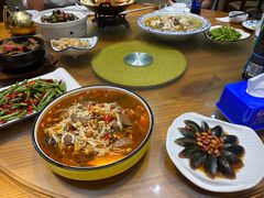 -宏利土菜馆(马山店)