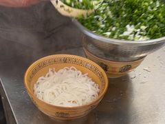 -正宗李家土鸡米线店