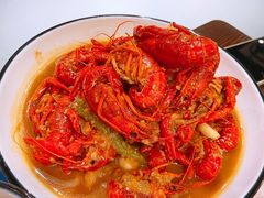 -虾弄弄海派小龙虾·牛羊蝎子火锅