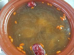 -有红鸡毛店·川菜(建设路店)